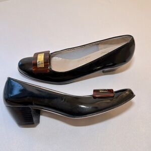 Salvatore Ferragamo Fireuze Pumps size 6.5